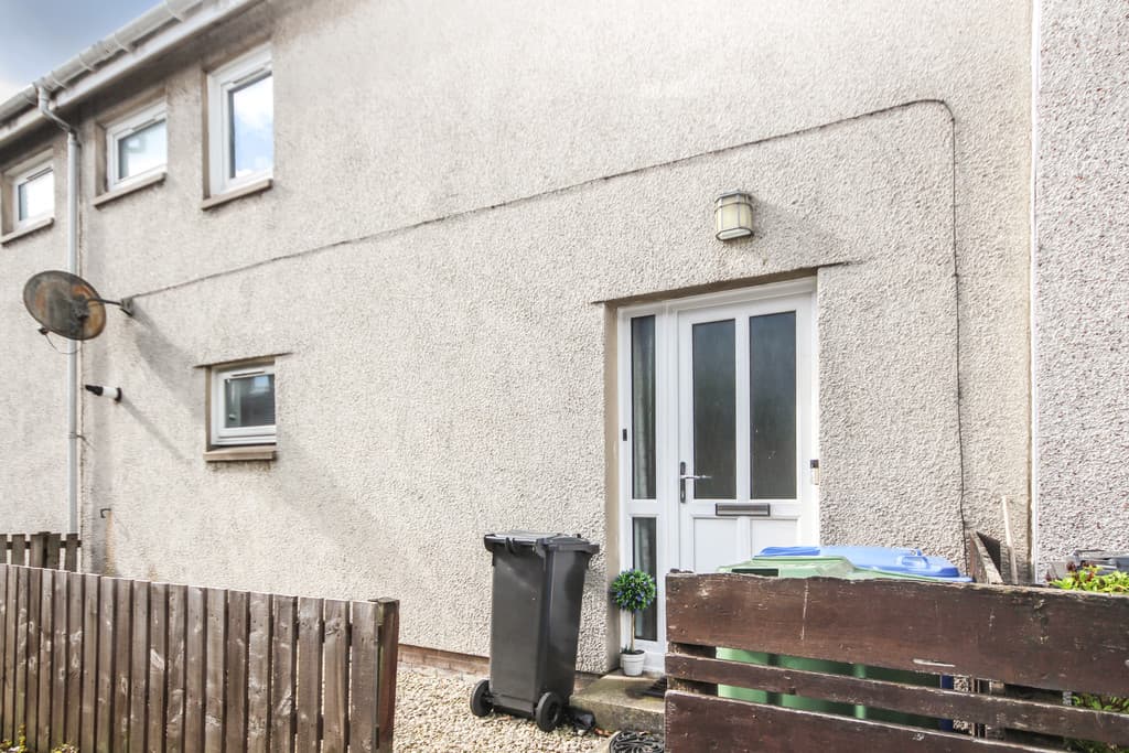 Huntly Avenue , Deans, Livingston, West Lothian, EH54 8NG