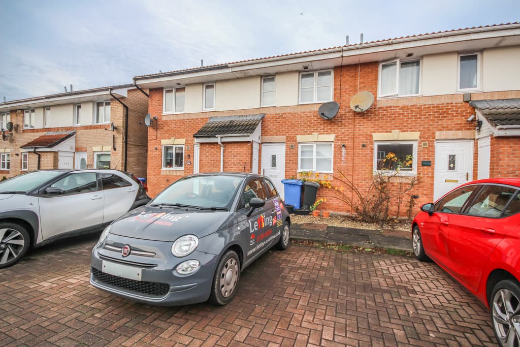 Oldwood Place, Eliburn, Livingston, West Lothian, EH54 6UX