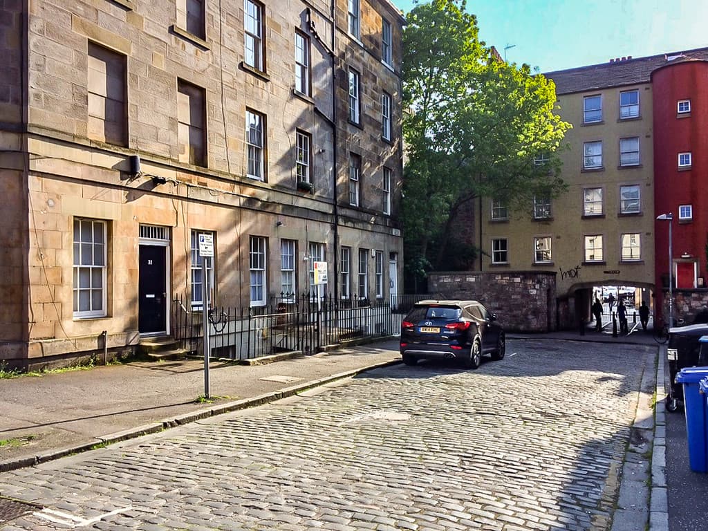 St Patrick Square, Newington, Edinburgh, EH8 9EU